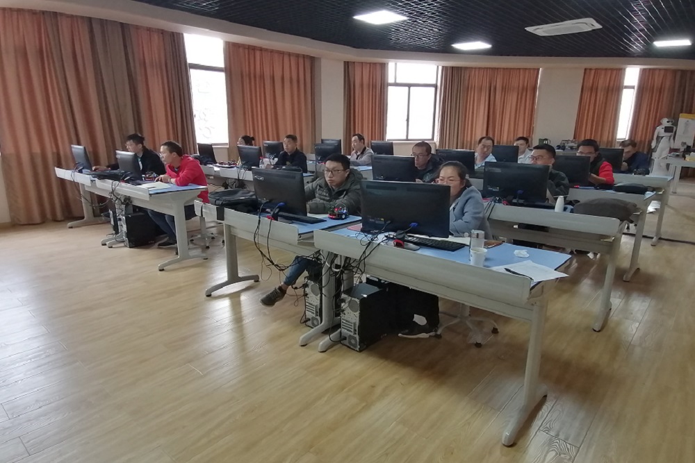 2019年11月(yuè)23日-貴州高(gāo)職師(shī)資培訓活動